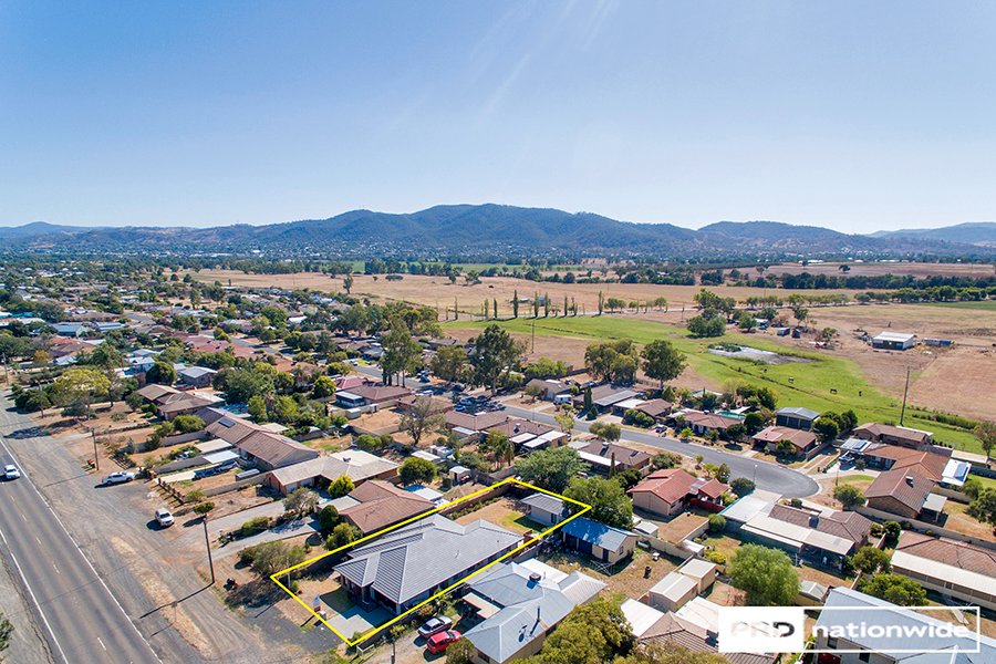 398 Goonoo Goonoo Road TAMWORTH 24