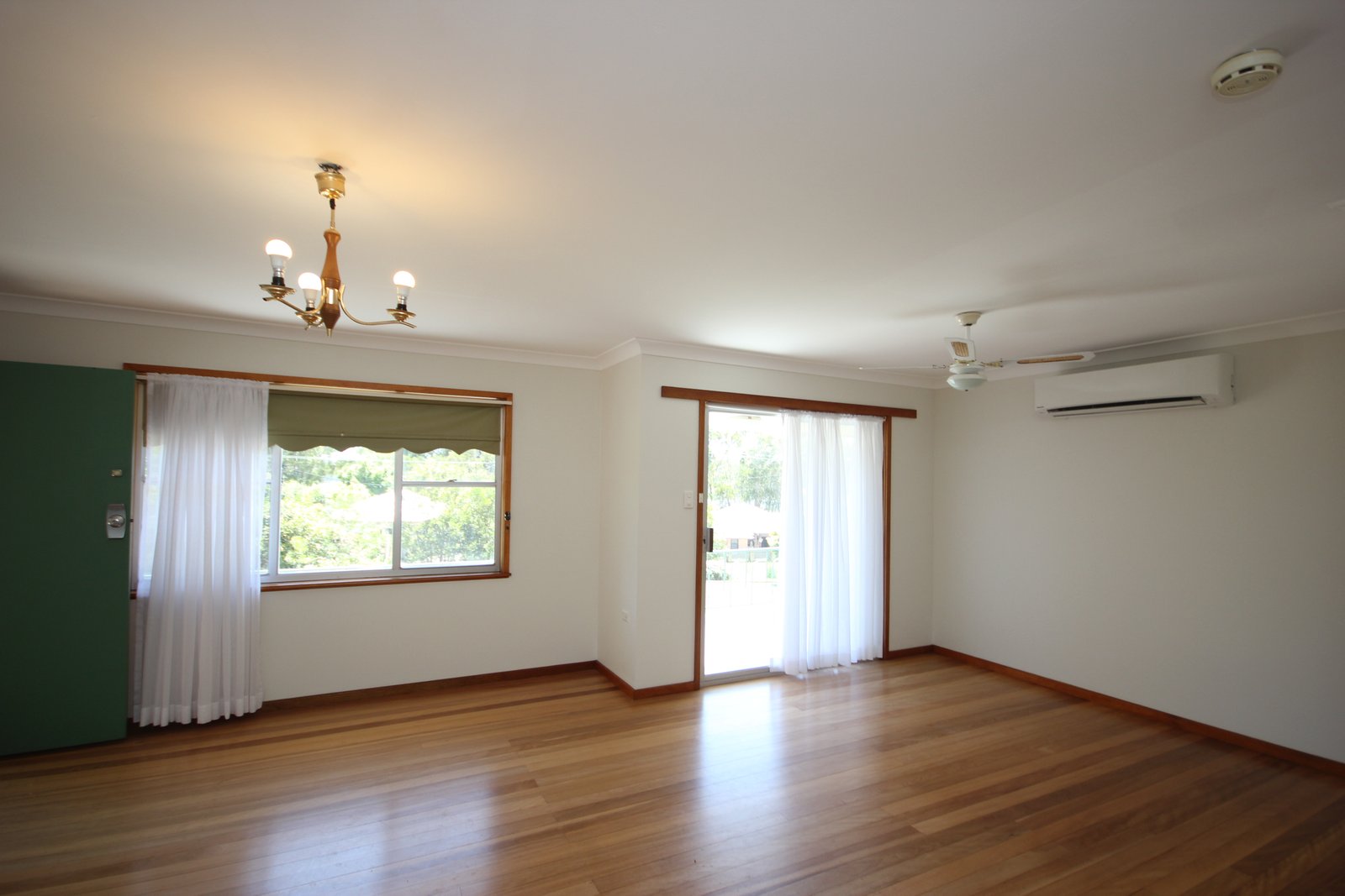 398 Ocean Drive WEST HAVEN 3