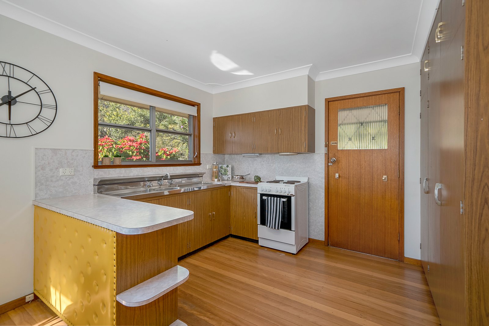 398 Ocean Drive WEST HAVEN 7