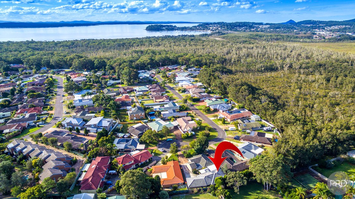 39a Compass Close SALAMANDER BAY 3