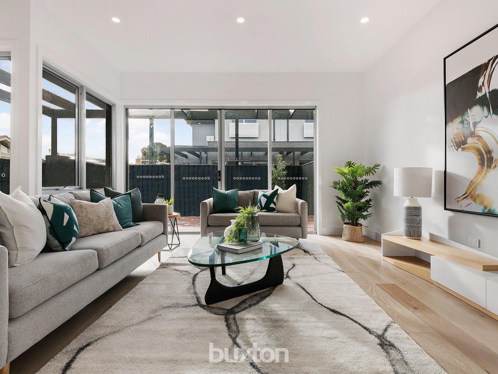 Gallery: 39A Ivan Avenue
