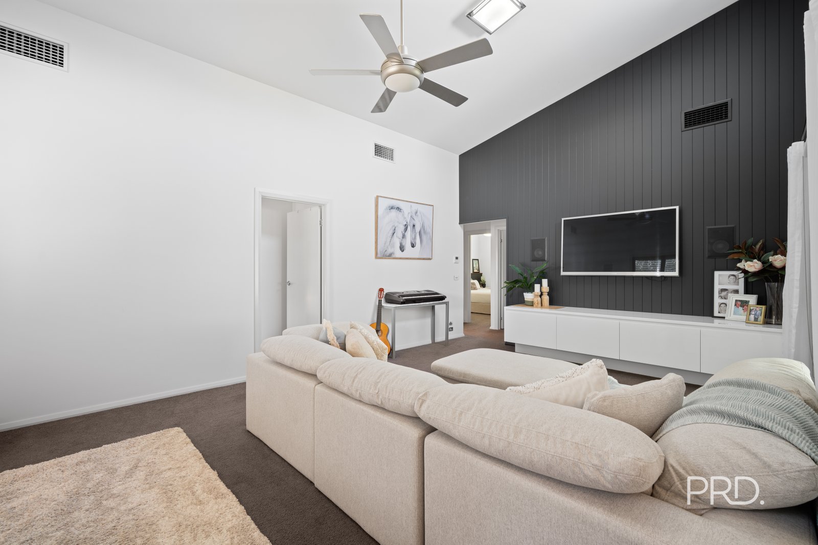 39A Plumpton Road LAKE ALBERT 23