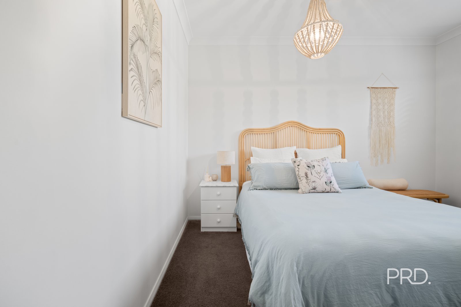 39A Plumpton Road LAKE ALBERT 27