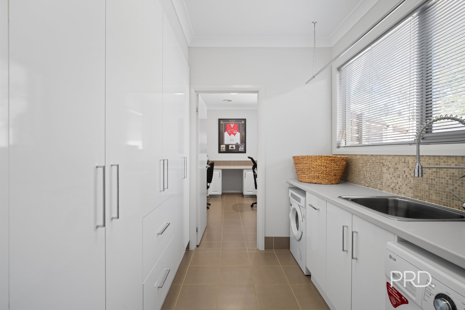 39A Plumpton Road LAKE ALBERT 34