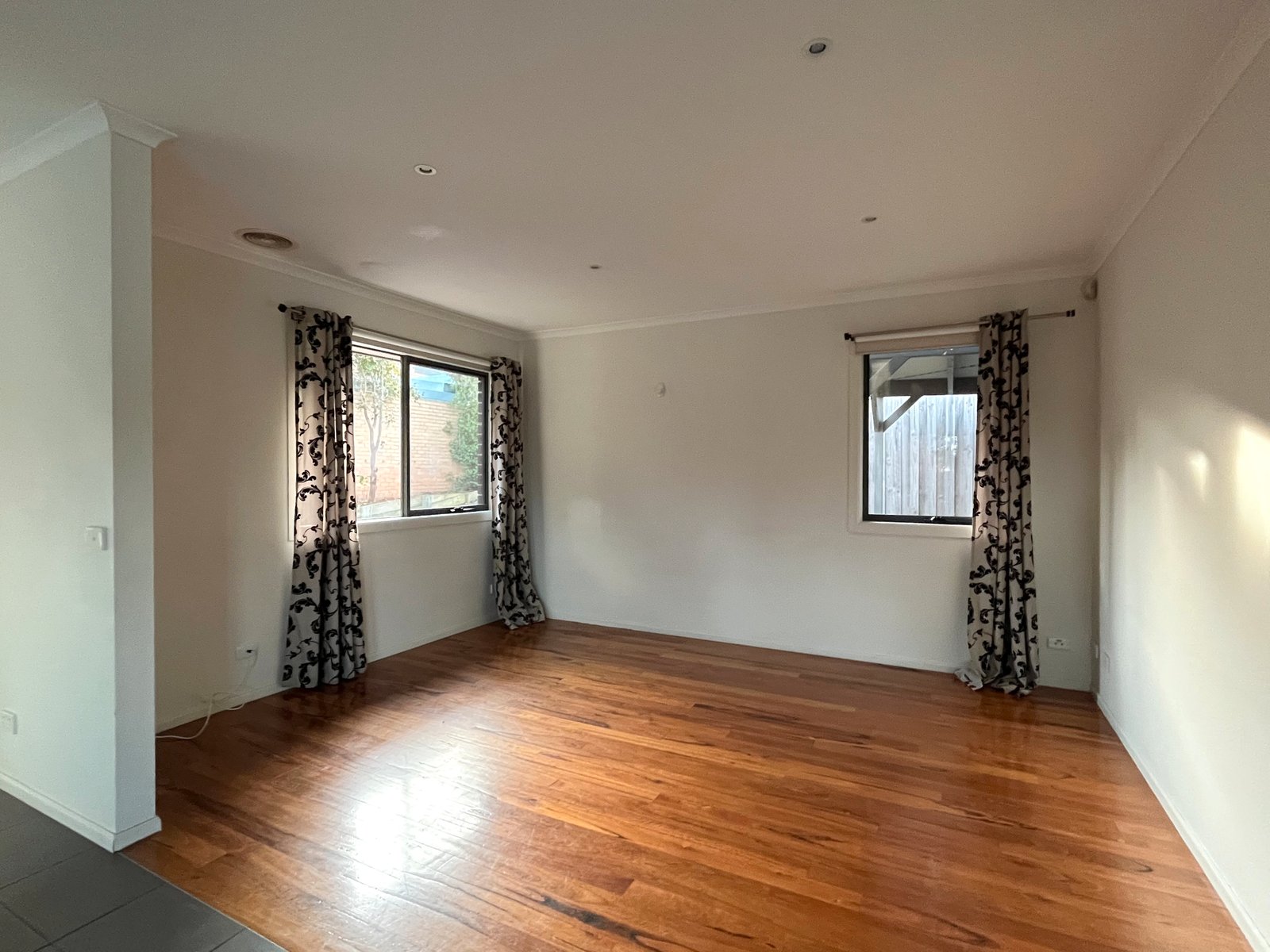 Gallery: 39A Wattle Grove