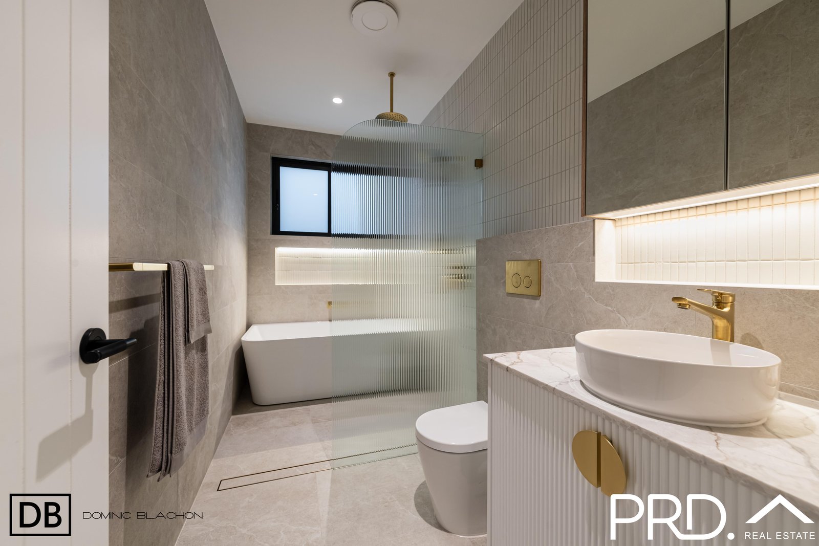 39b Monie Avenue EAST HILLS 12