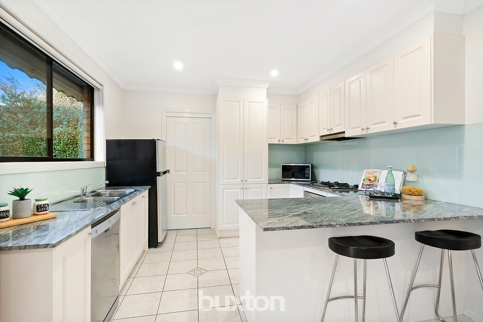 Gallery: 39B Riviera Street
