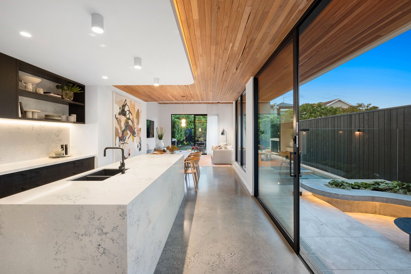 Gallery: 39b Sixth Street