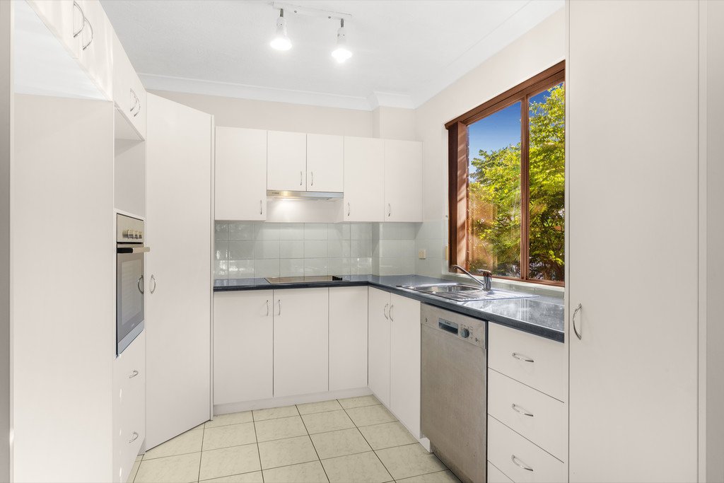 3A / 49 Wagner Road CLAYFIELD 4