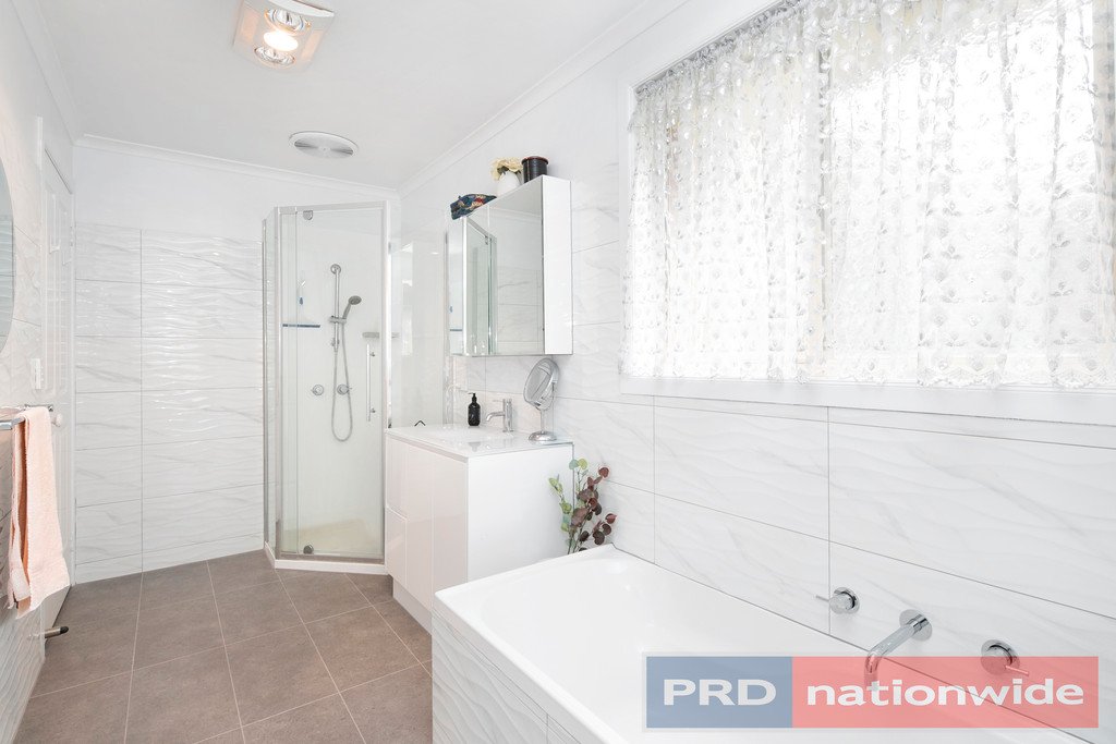 3A Craig Court CANADIAN 10