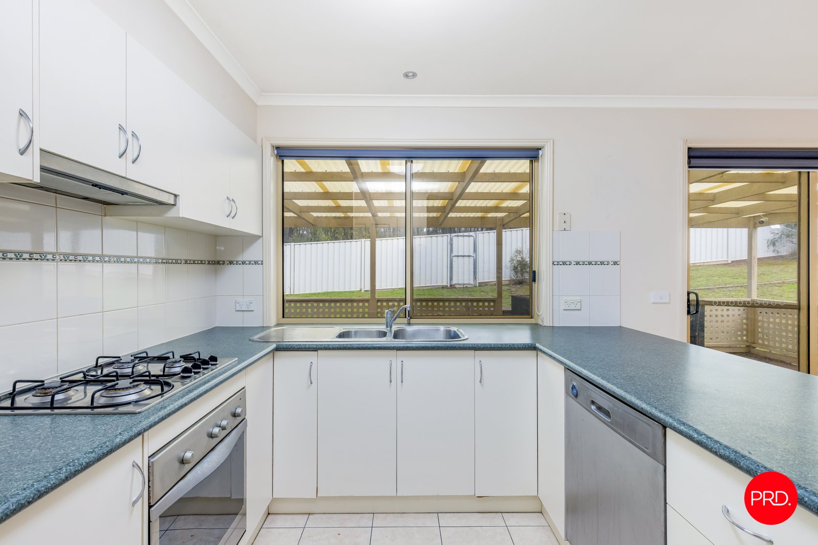 3A Grevillea Avenue KANGAROO FLAT 2