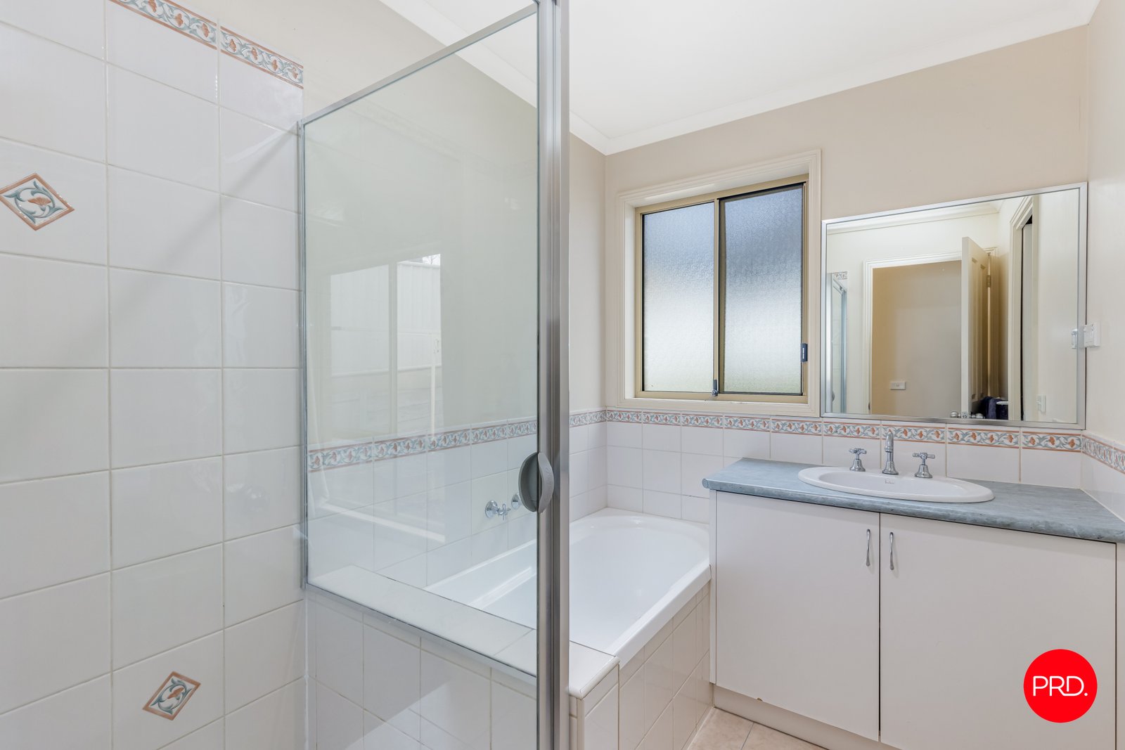3A Grevillea Avenue KANGAROO FLAT 8