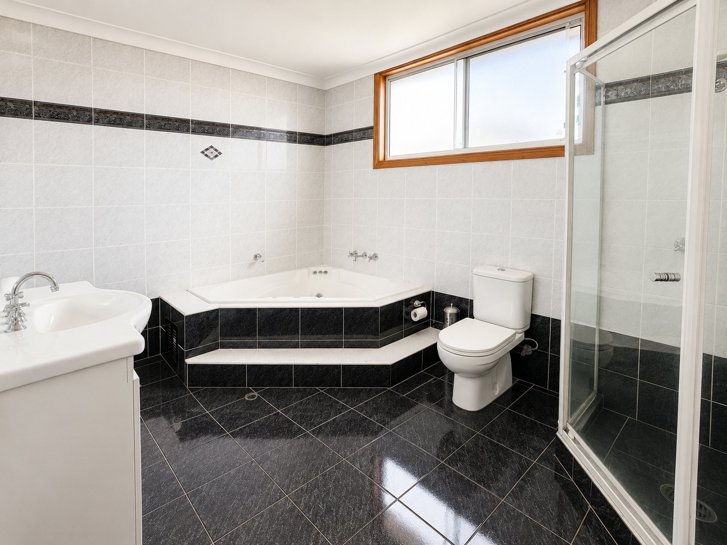 3A Holloway Street PAGEWOOD 10