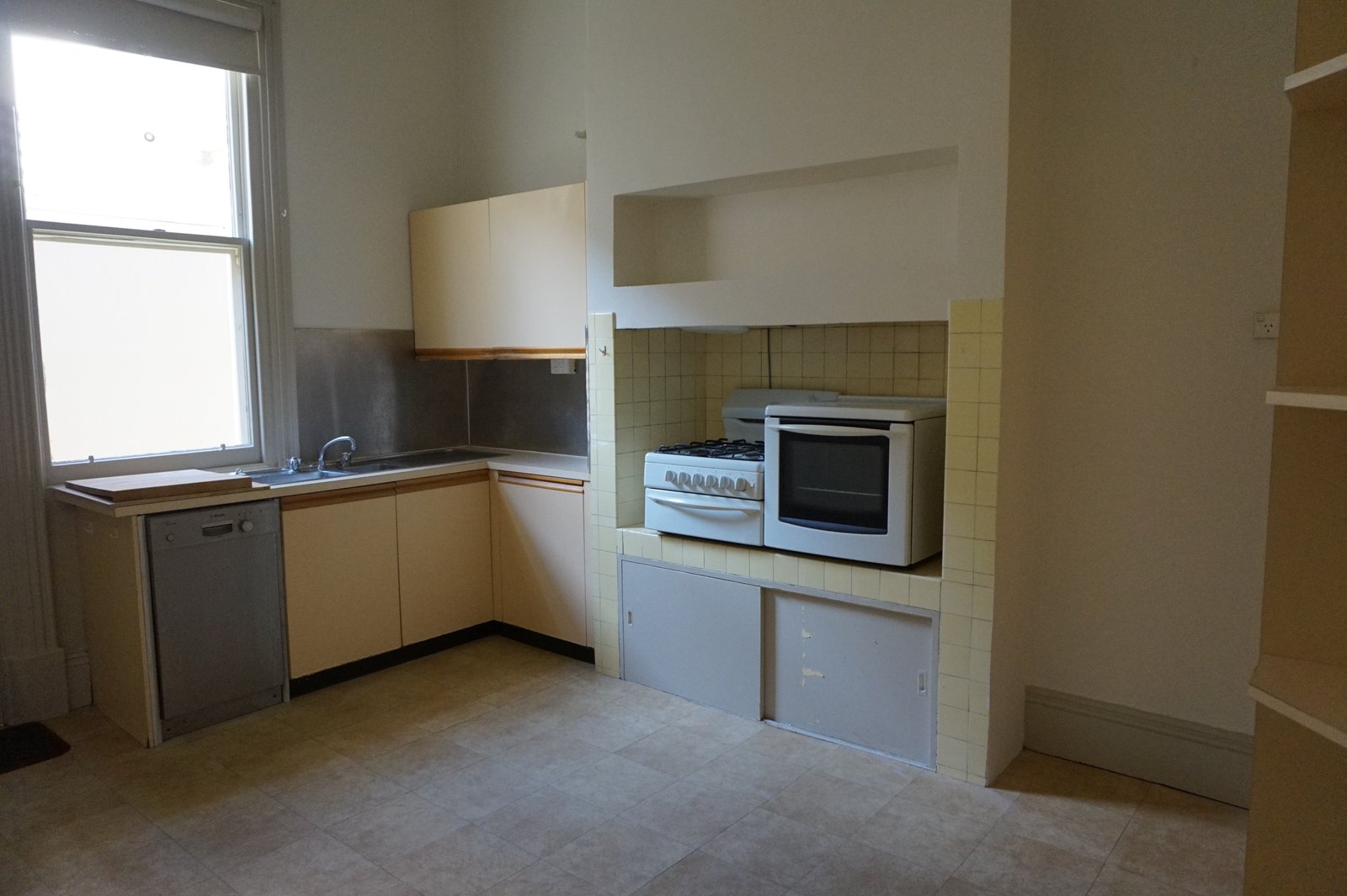 Gallery: .3A Inner Crescent