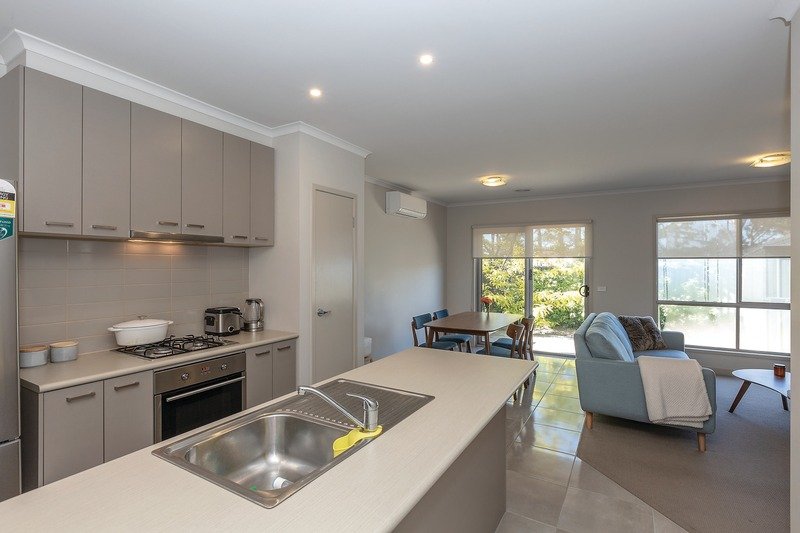 Gallery: 3A King George Way