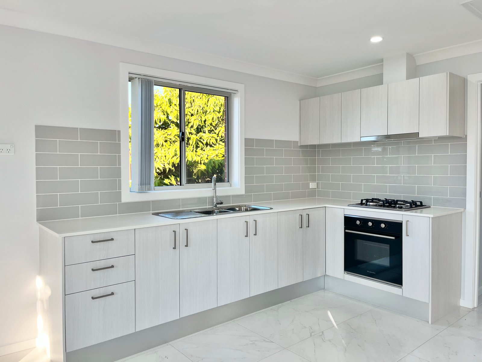 3a Mainsbridge Avenue LIVERPOOL 4