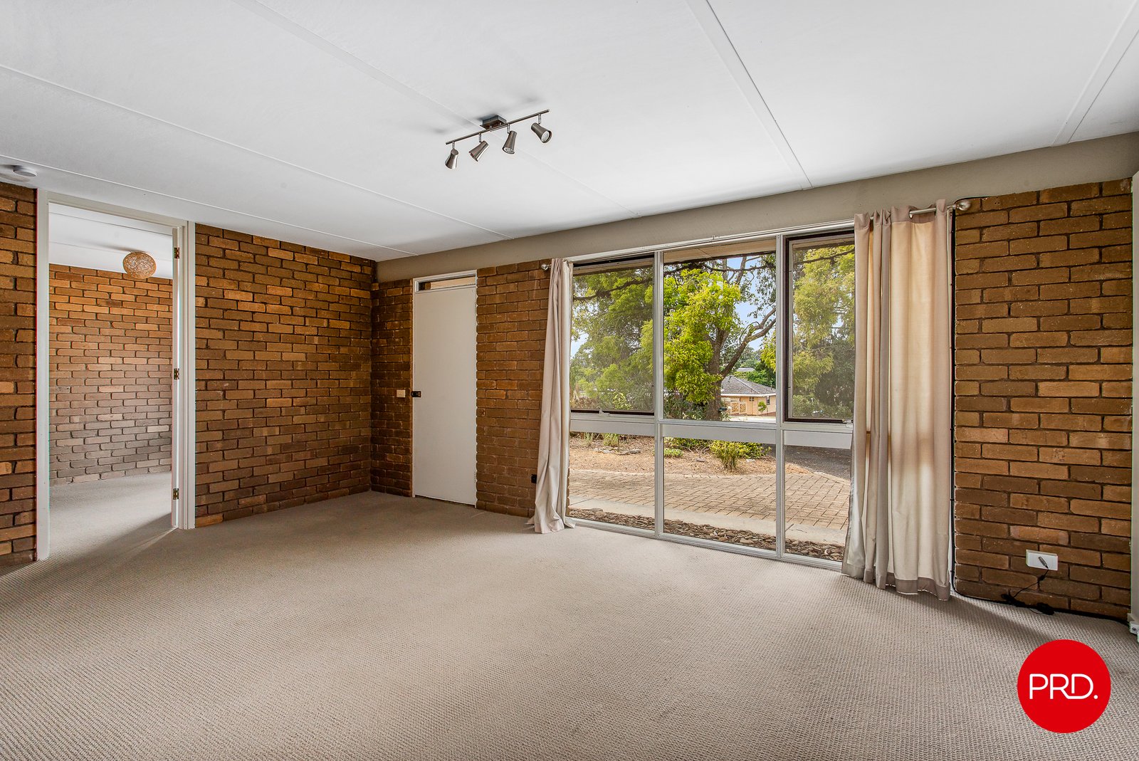 3a Moonah Court STRATHDALE 4