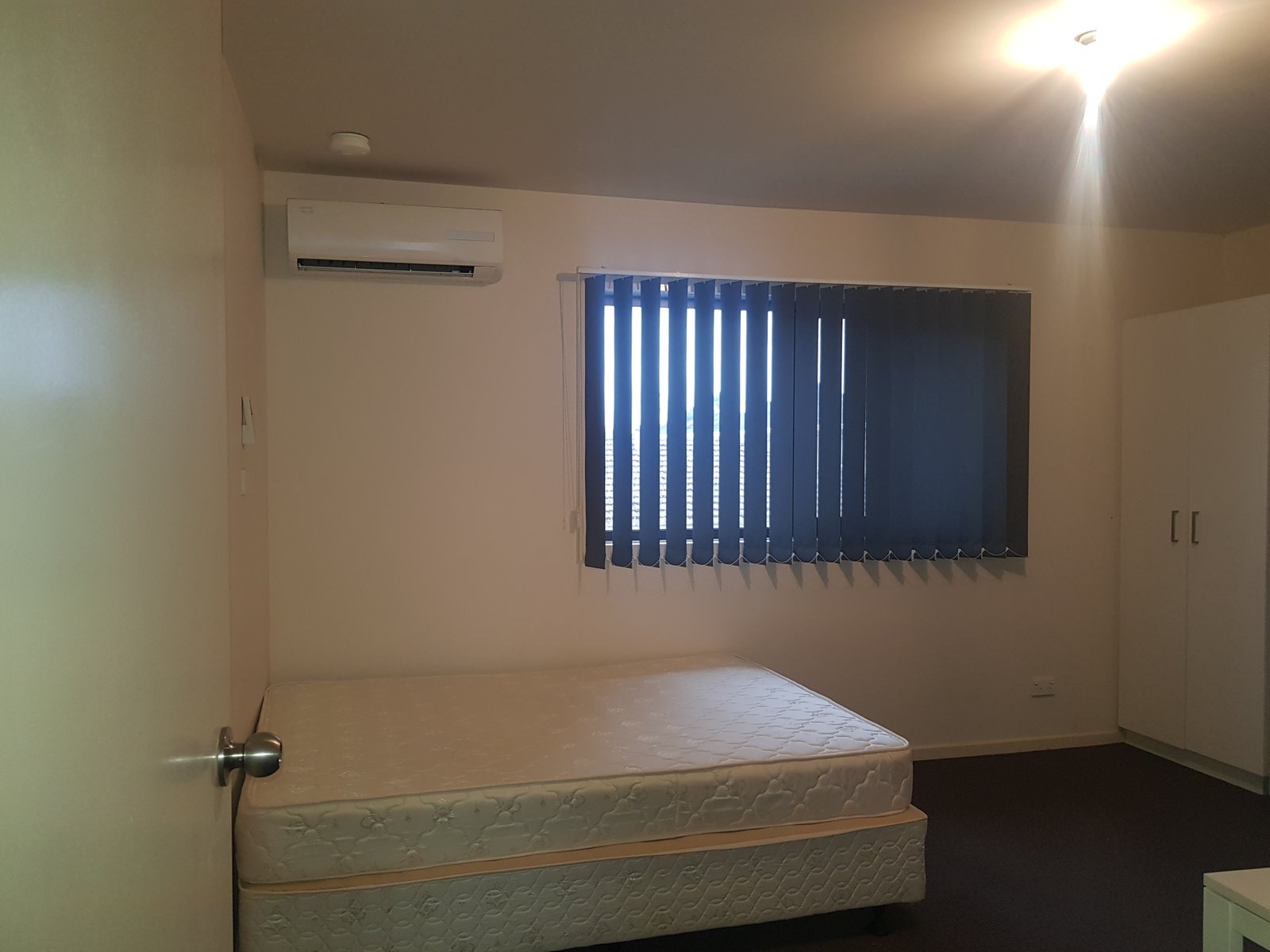Gallery: 3A Room 7 Tennyson Avenue