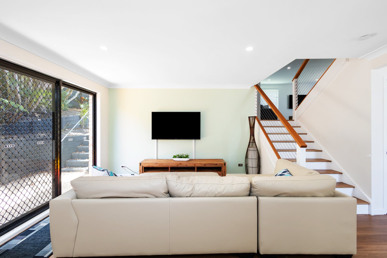 3a The Breakwater  CORLETTE 7