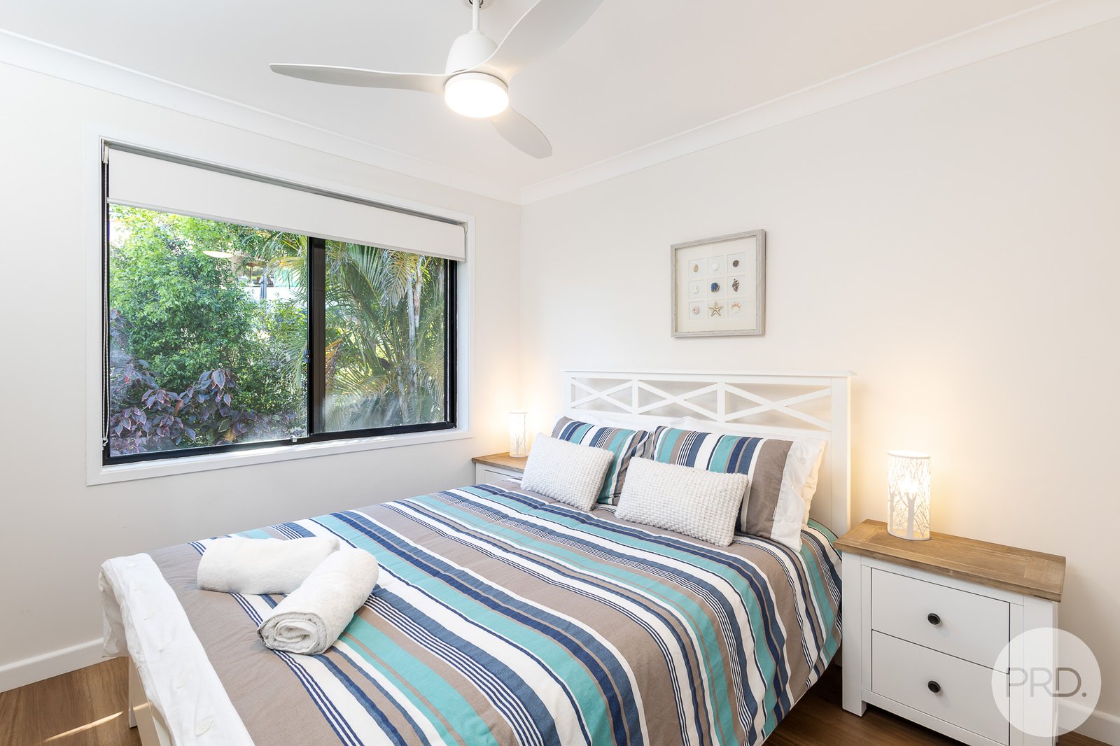 3a The Breakwater  CORLETTE 15