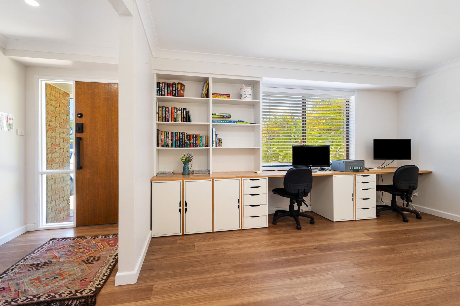 3a The Breakwater  CORLETTE 19