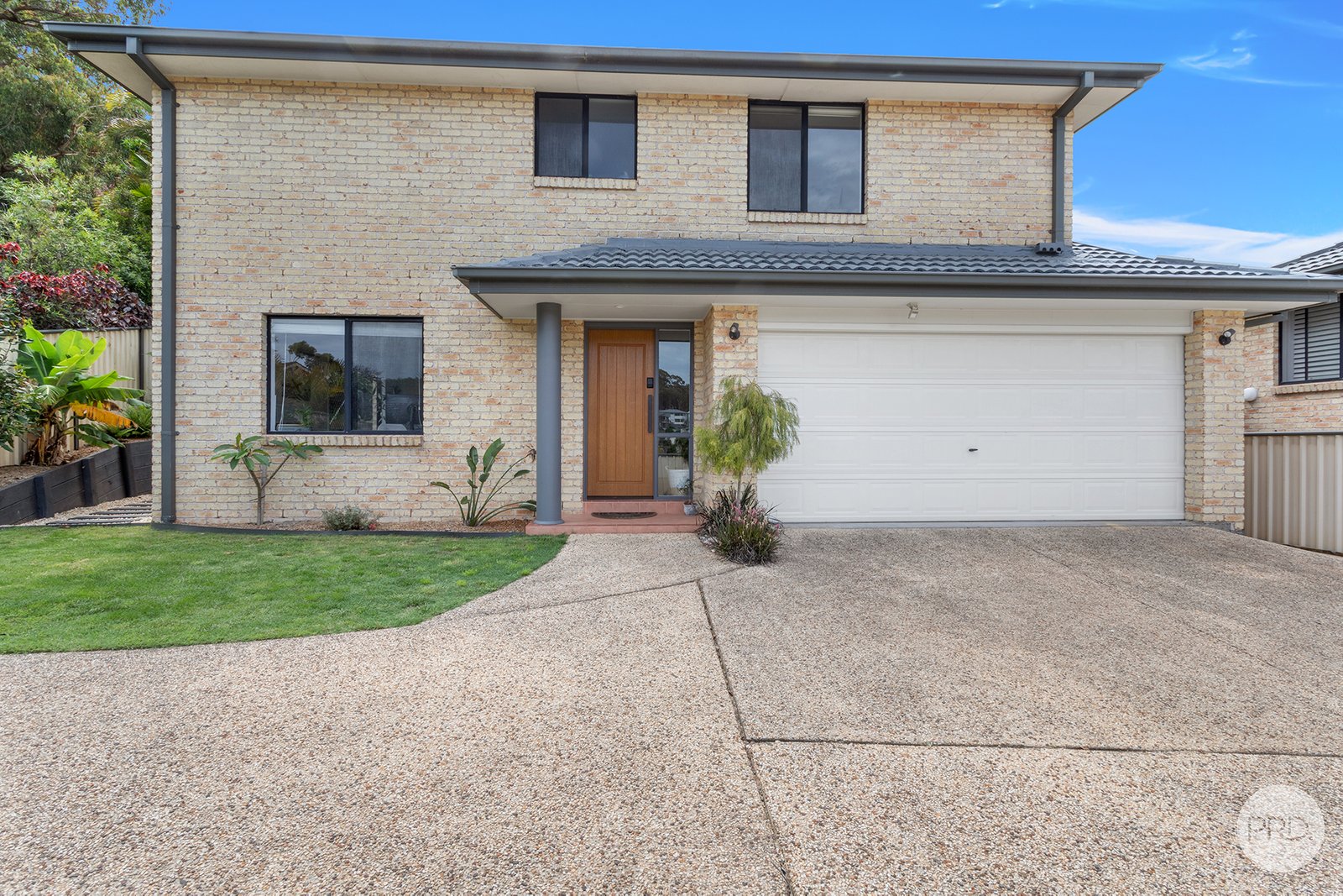 3a The Breakwater  CORLETTE 10