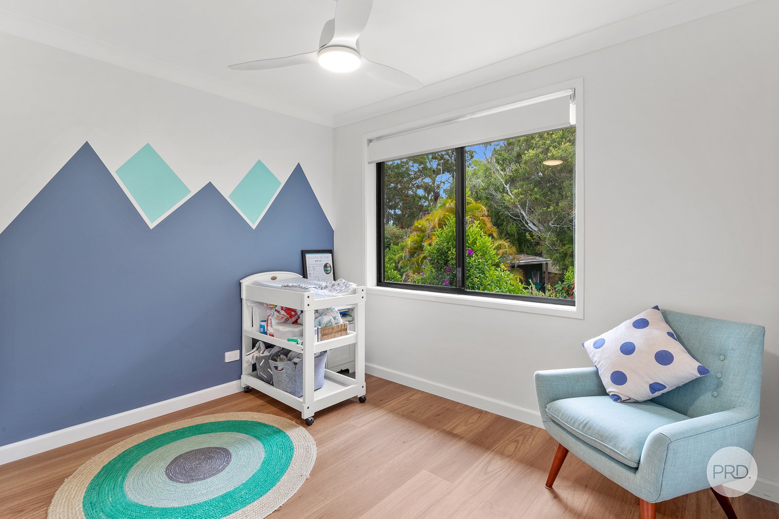 3a The Breakwater  CORLETTE 16