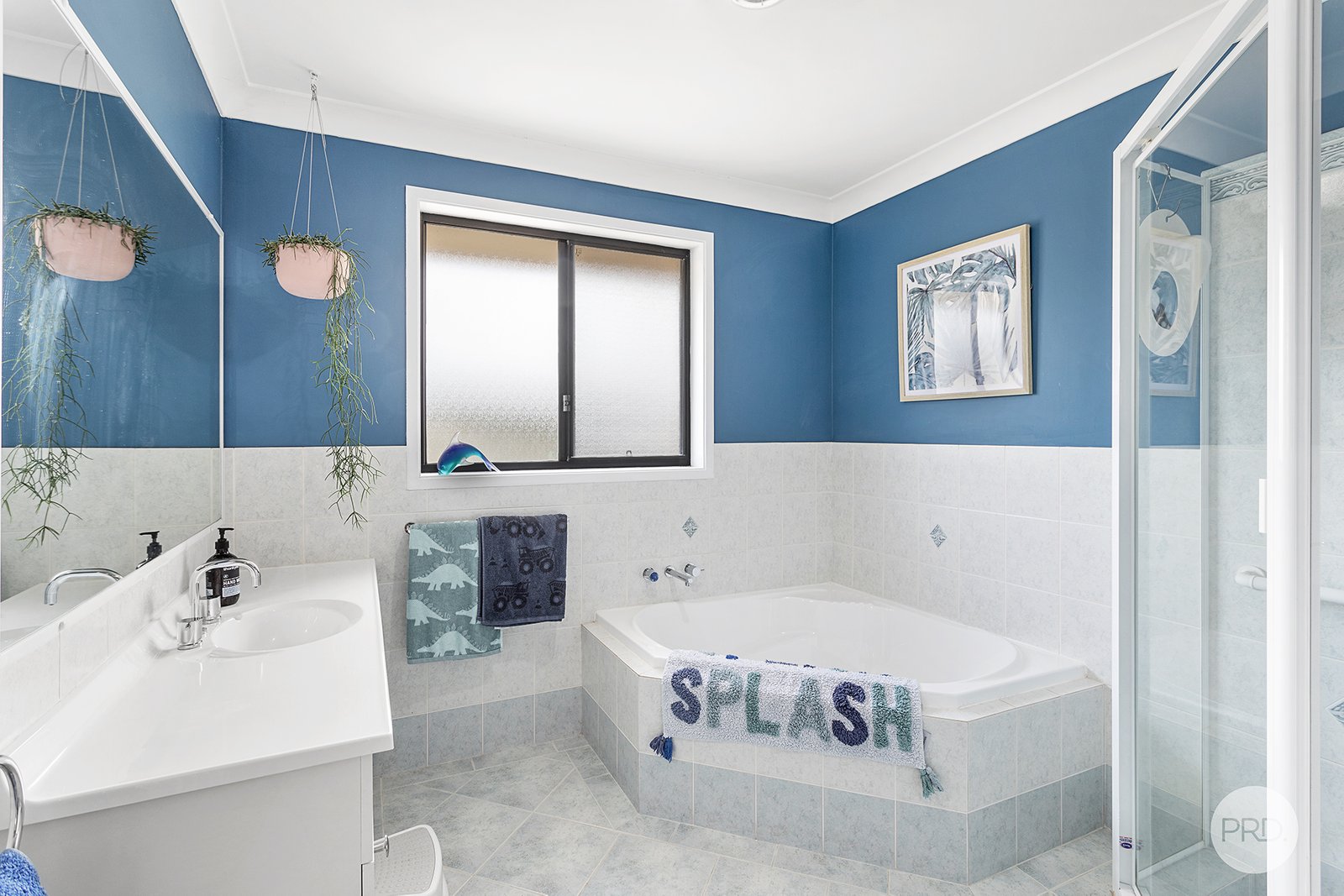 3a The Breakwater  CORLETTE 17