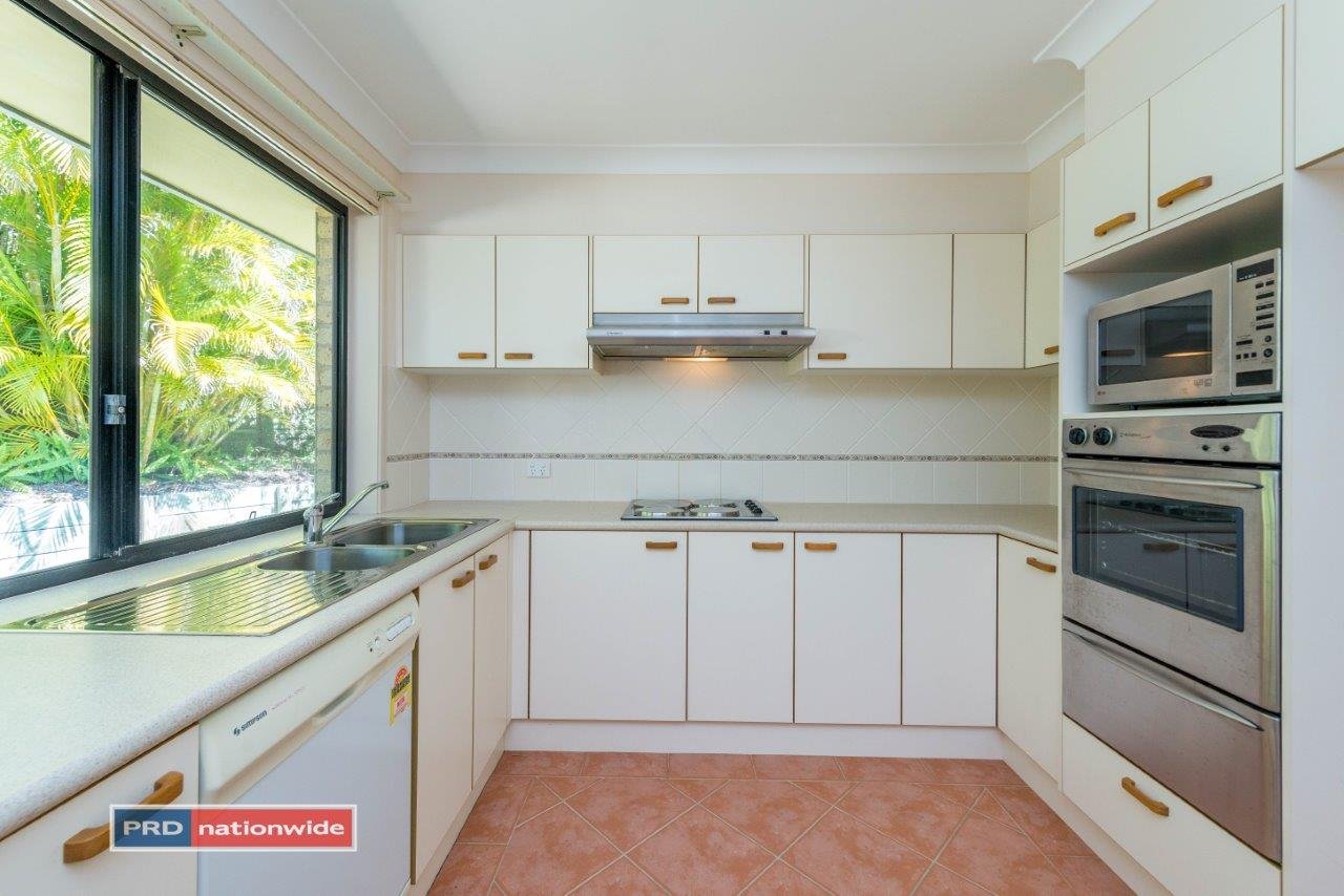 3a The Breakwater  CORLETTE 10