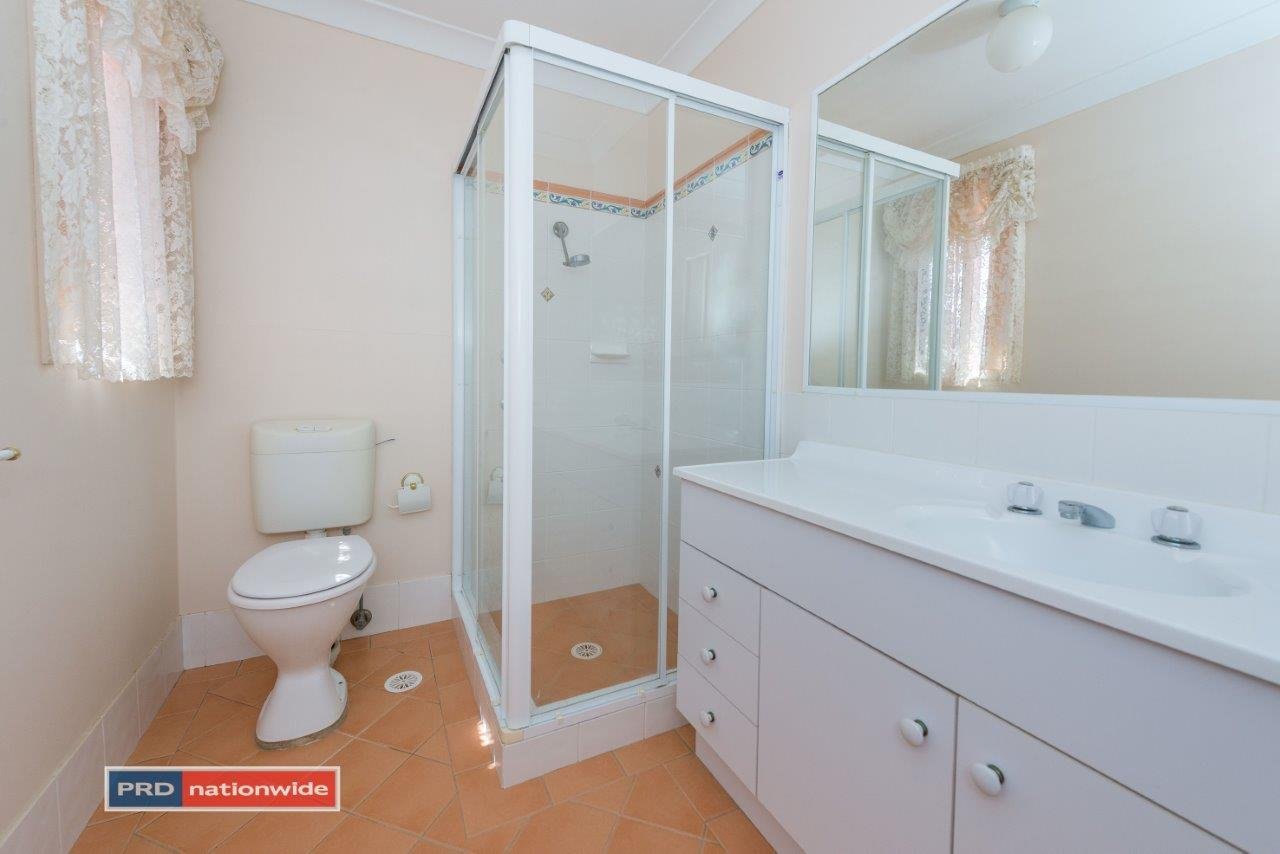 3a The Breakwater  CORLETTE 14