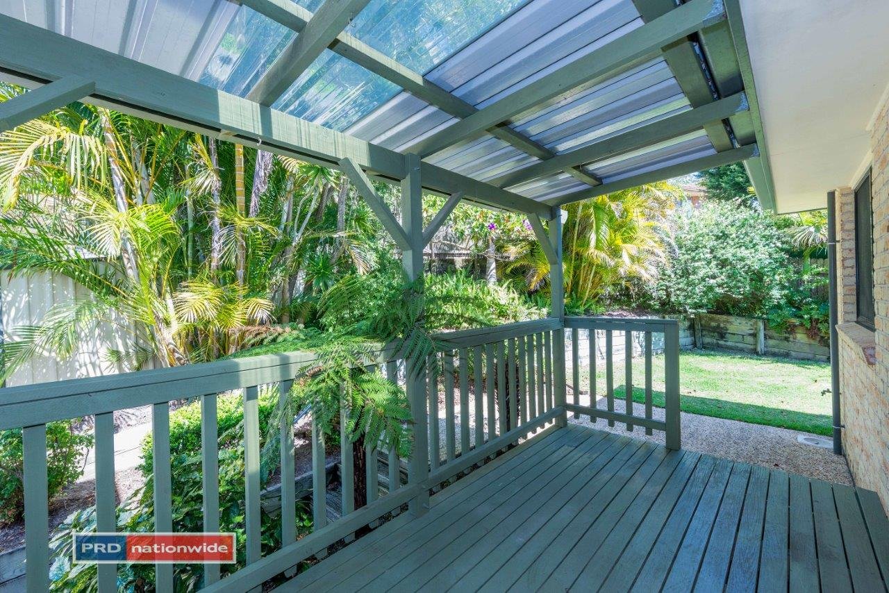 3a The Breakwater  CORLETTE 16