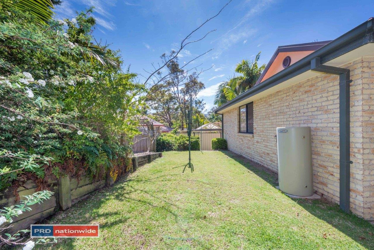 3a The Breakwater  CORLETTE 17