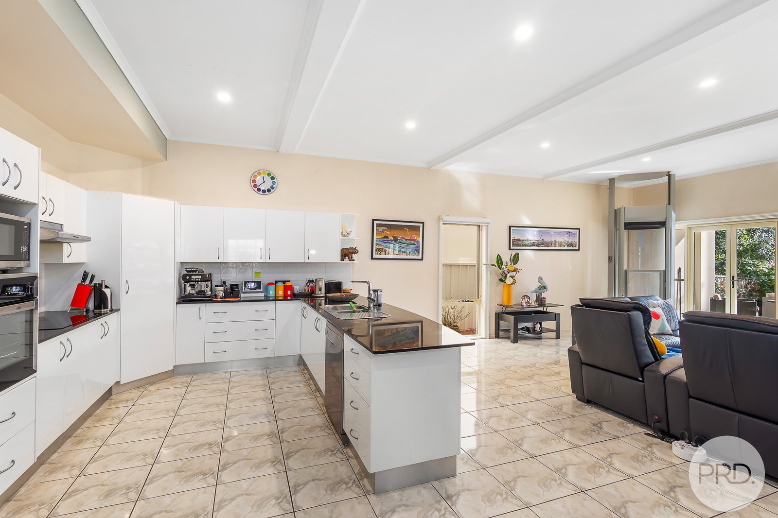3A The Peninsula  CORLETTE 6