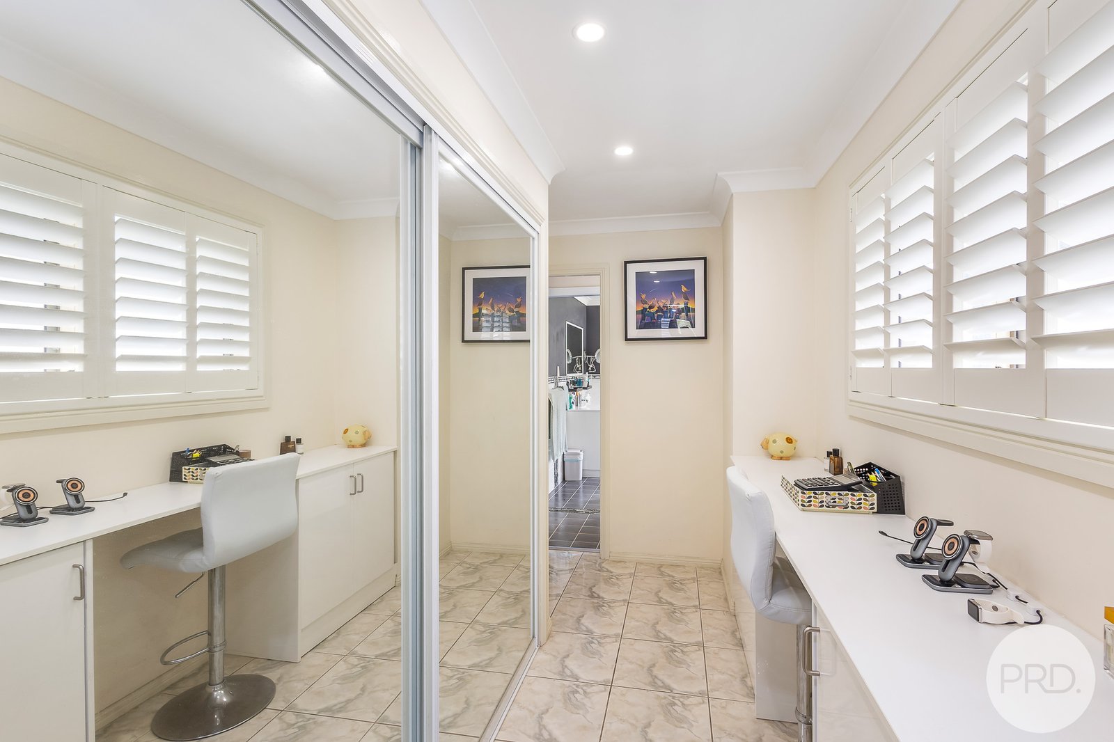 3A The Peninsula  CORLETTE 16