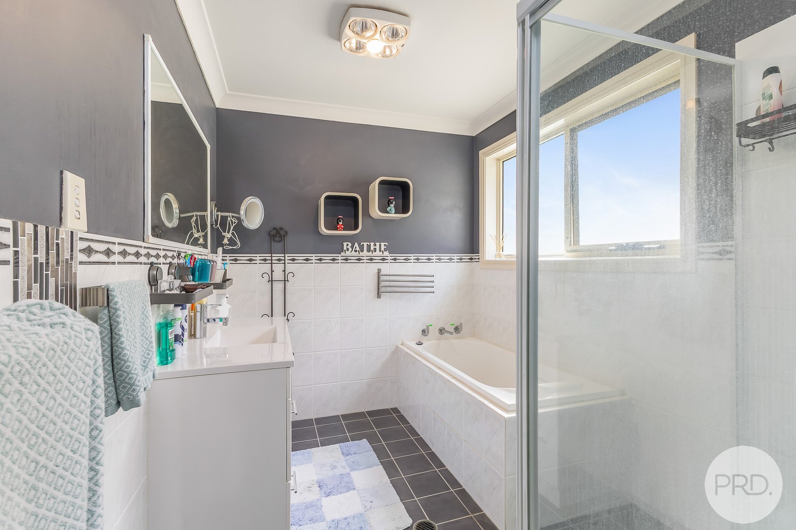 3A The Peninsula  CORLETTE 18