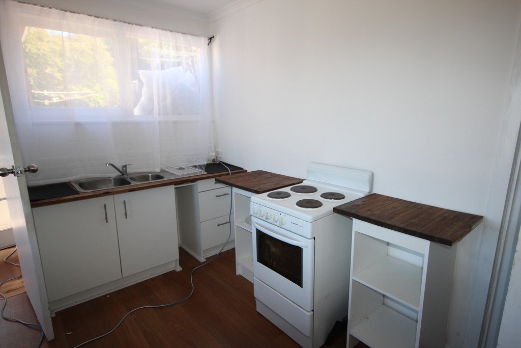 3a/8 Tianna Road LINDISFARNE 2