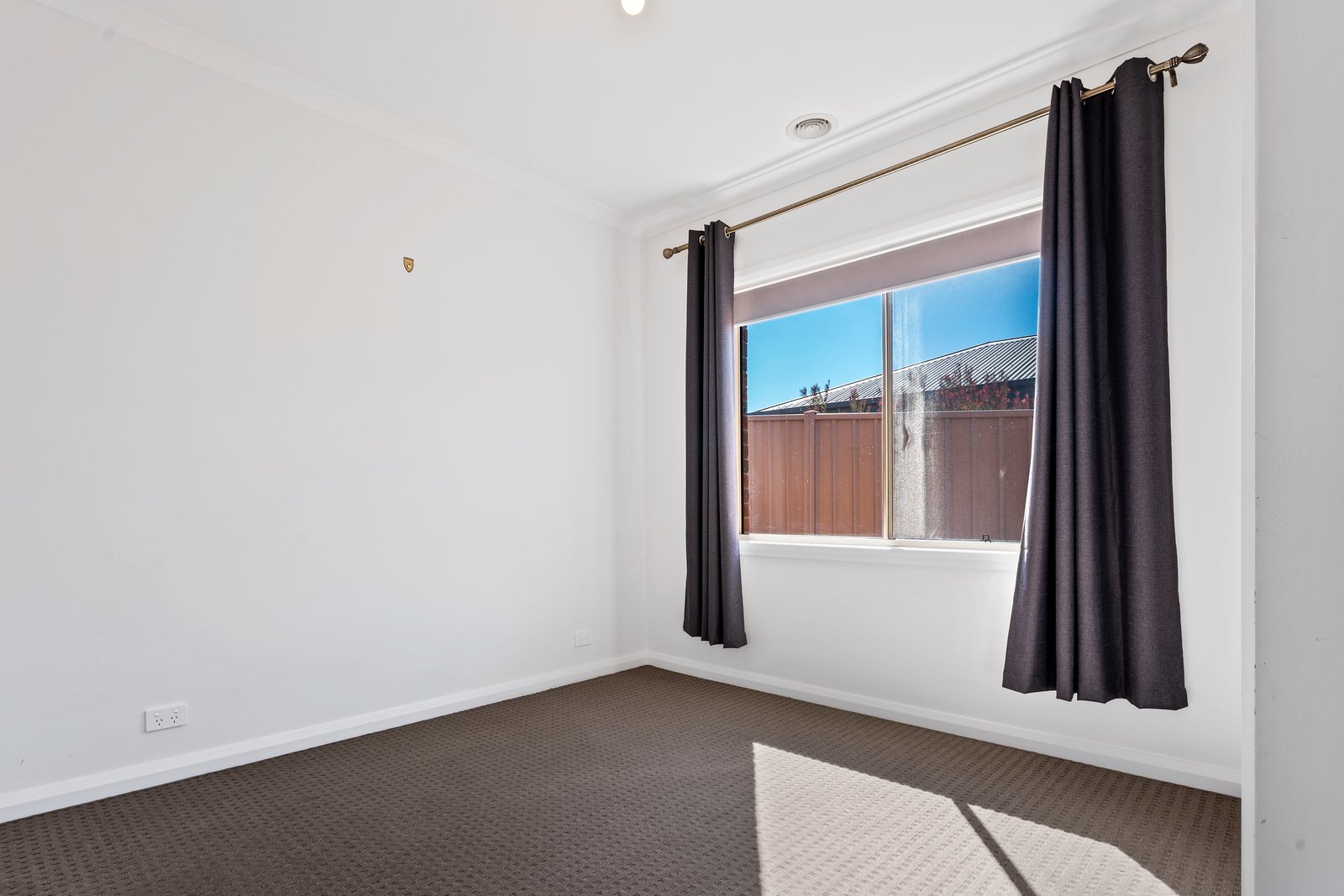 3B Alison Boulevard EPSOM 8