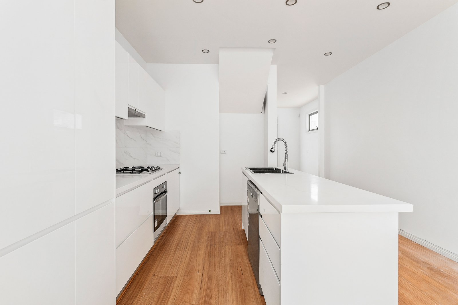Gallery: 3B Brunel Street