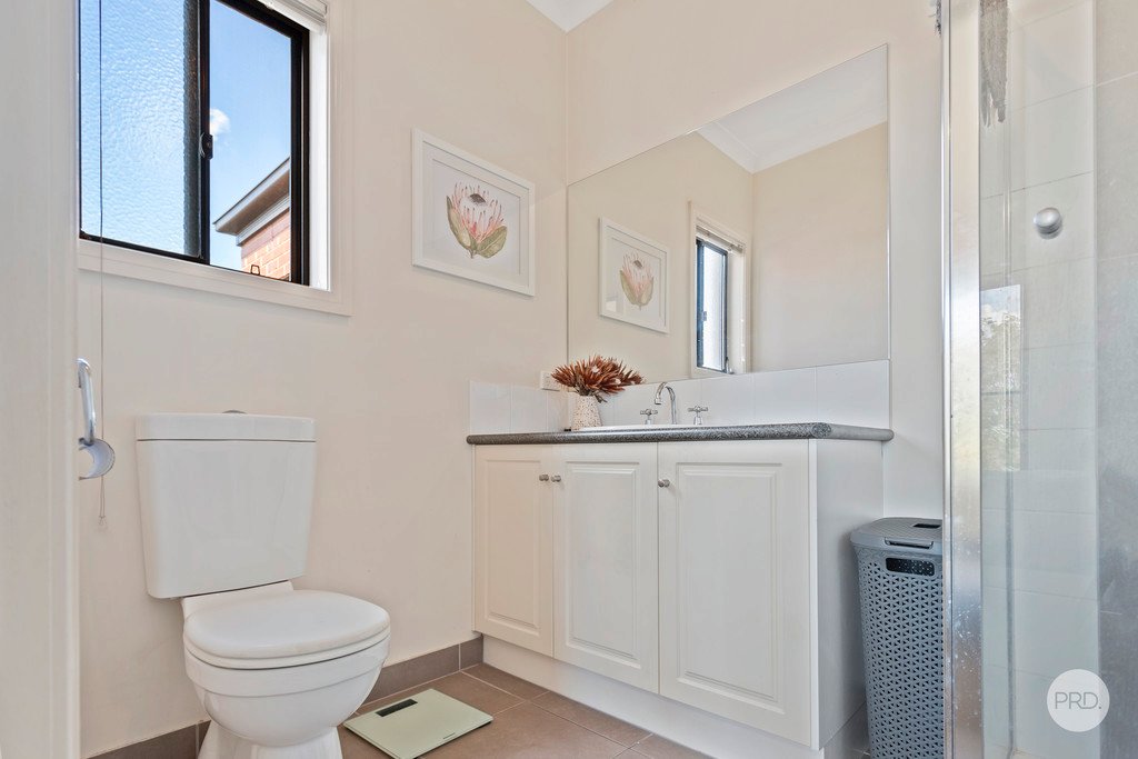 3B Ella Court KENNINGTON 6
