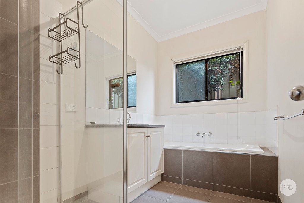 3B Ella Court KENNINGTON 9