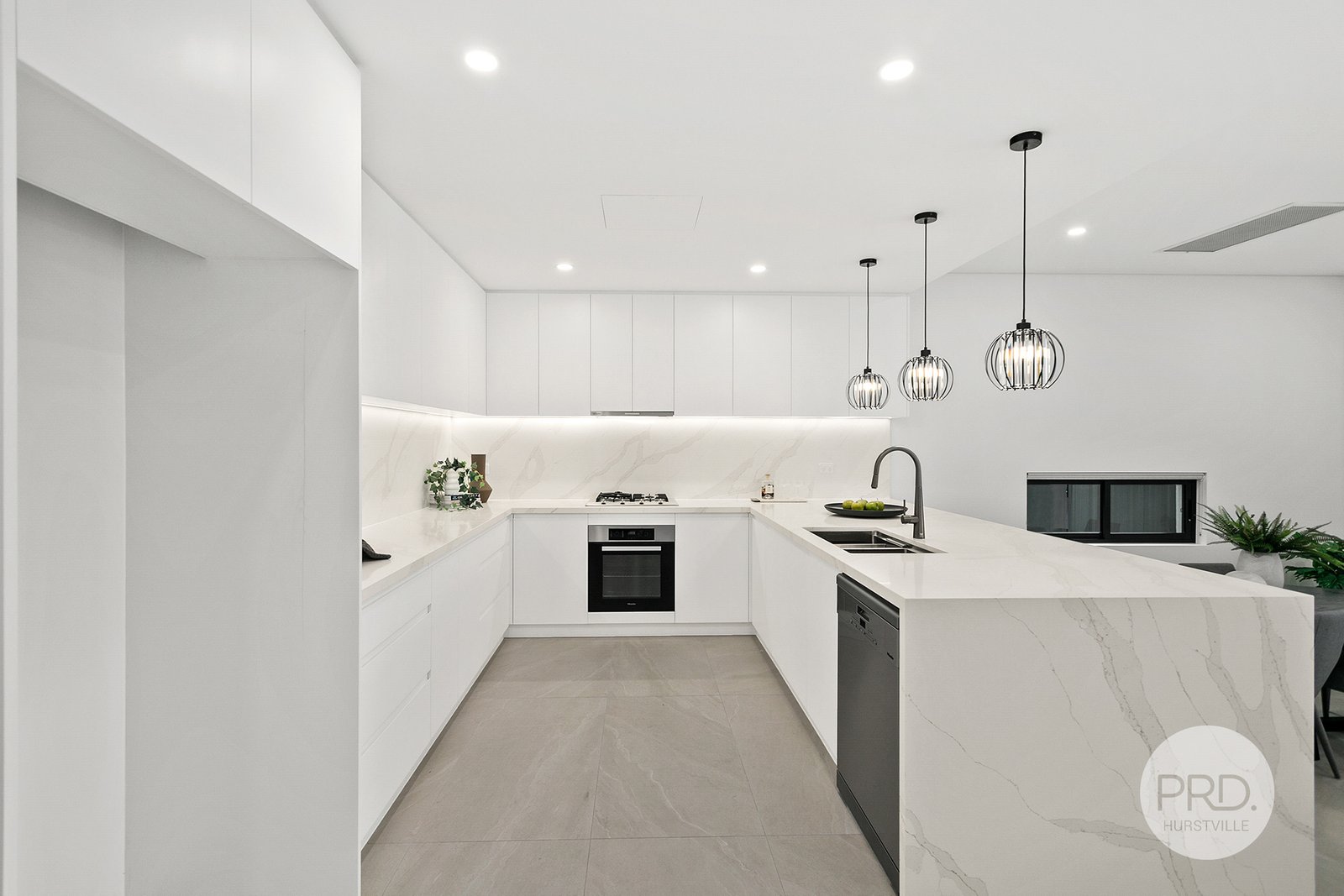 3B Gwawley Parade MIRANDA 4