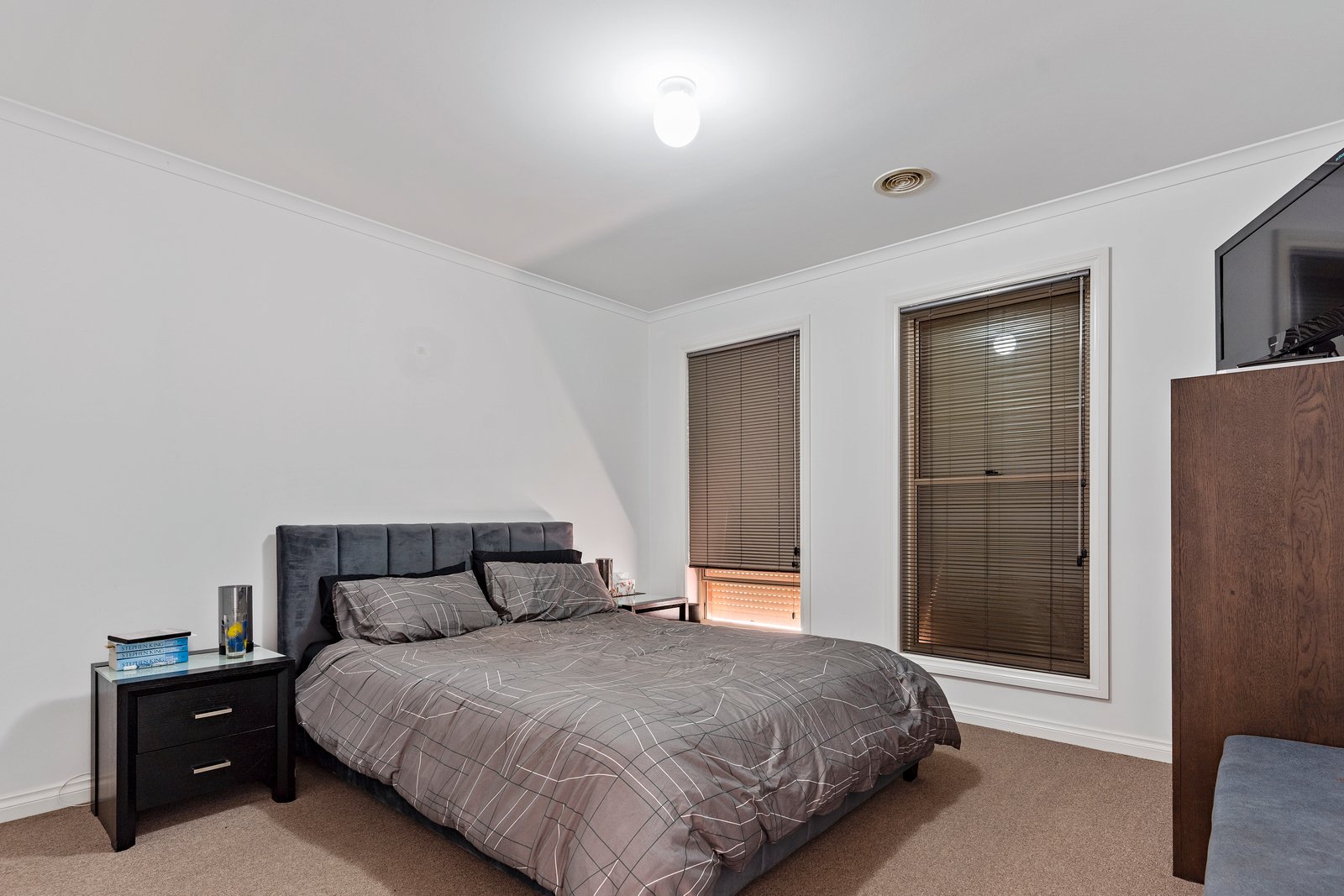 3B Kinrap Street KANGAROO FLAT 4