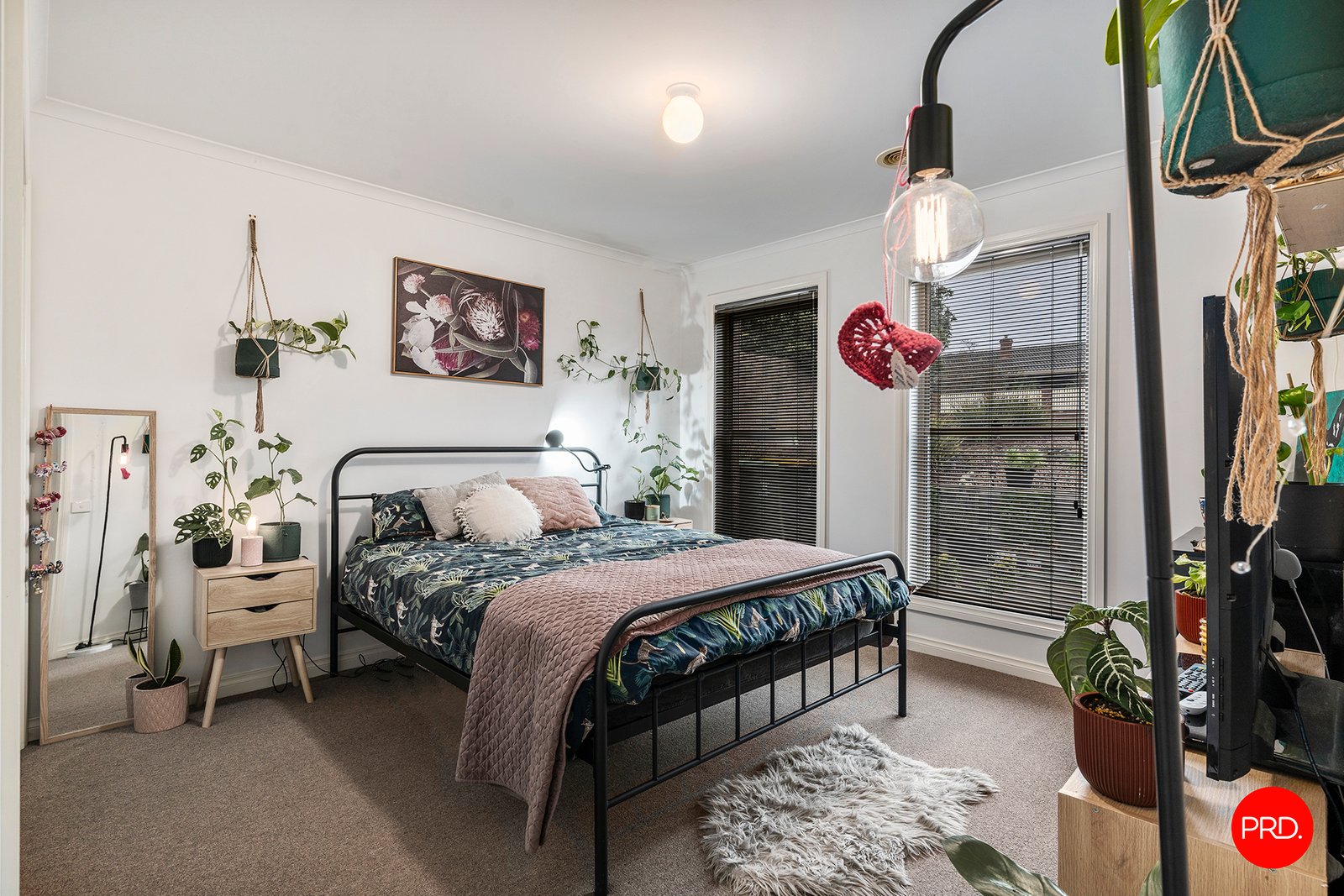 3B Kinrap Street KANGAROO FLAT 7