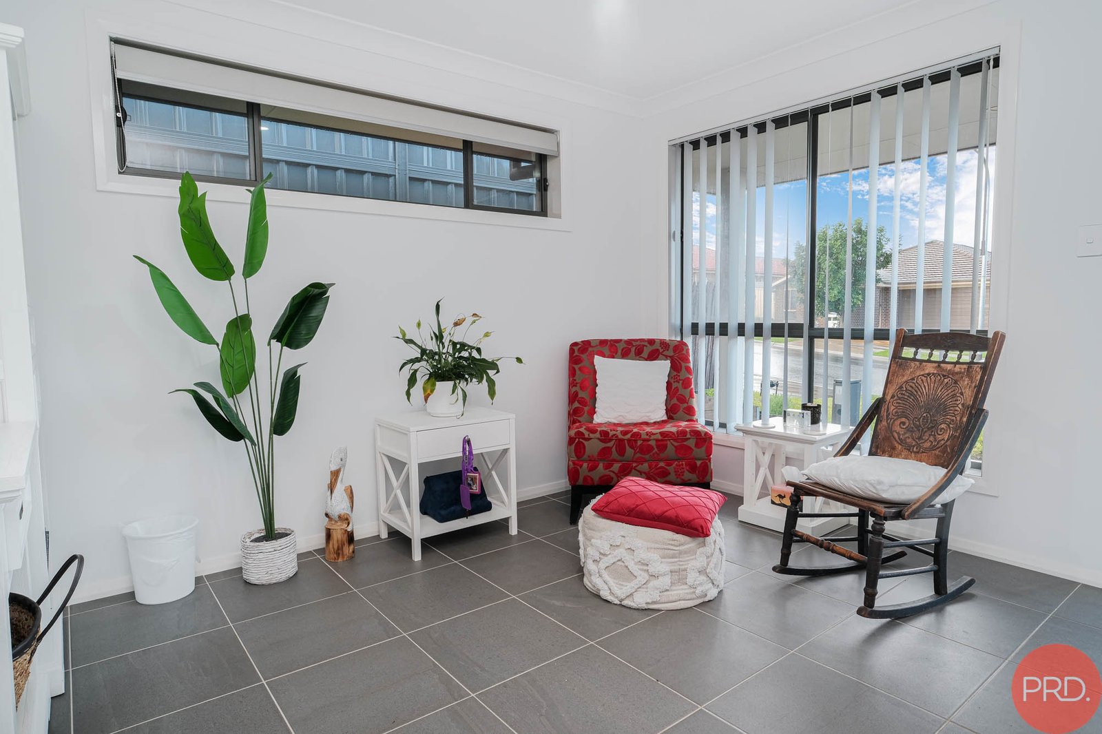 3b Lancaster Street THORNTON 9