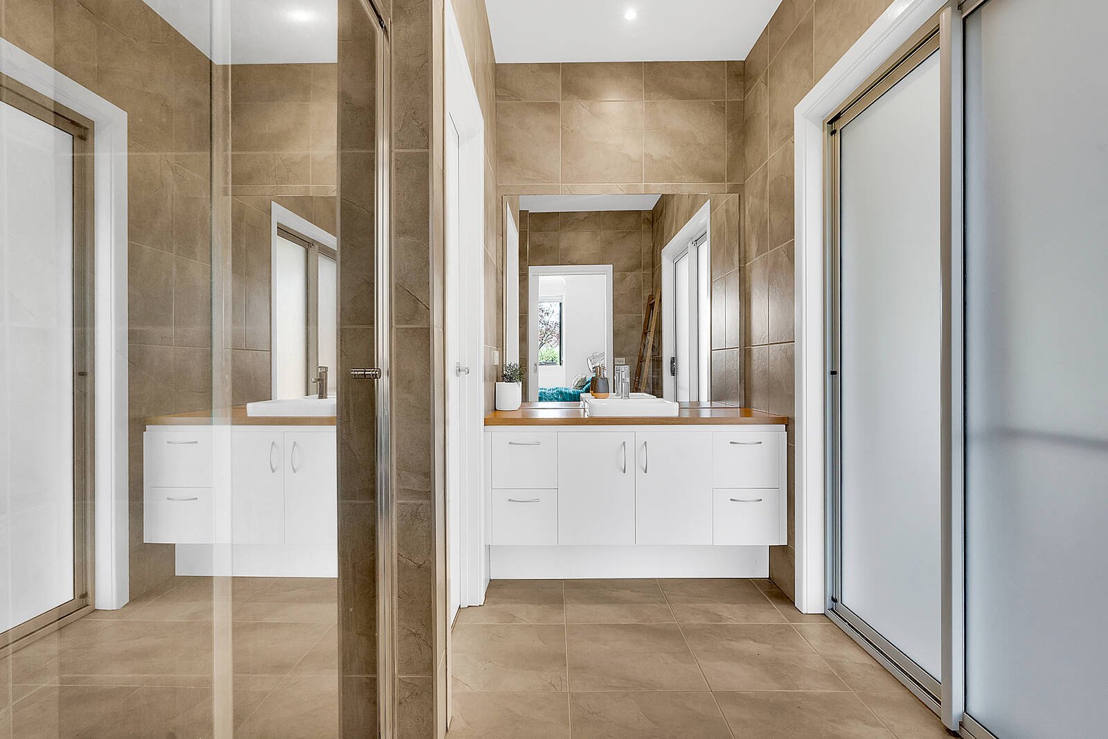 Real Estate and Property in 3B Ormerod Court, Gisborne, VIC