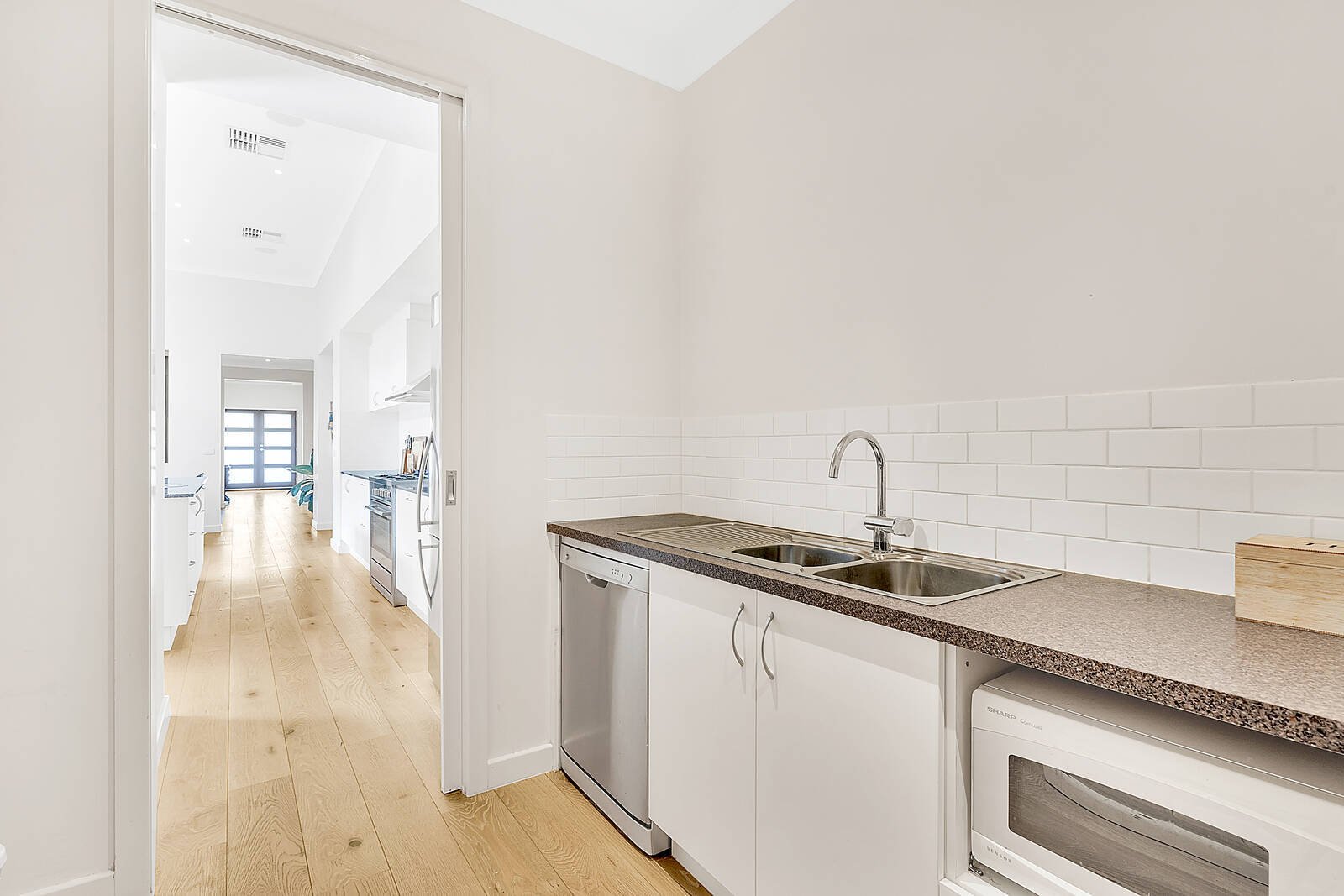 Real Estate and Property in 3B Ormerod Court, Gisborne, VIC