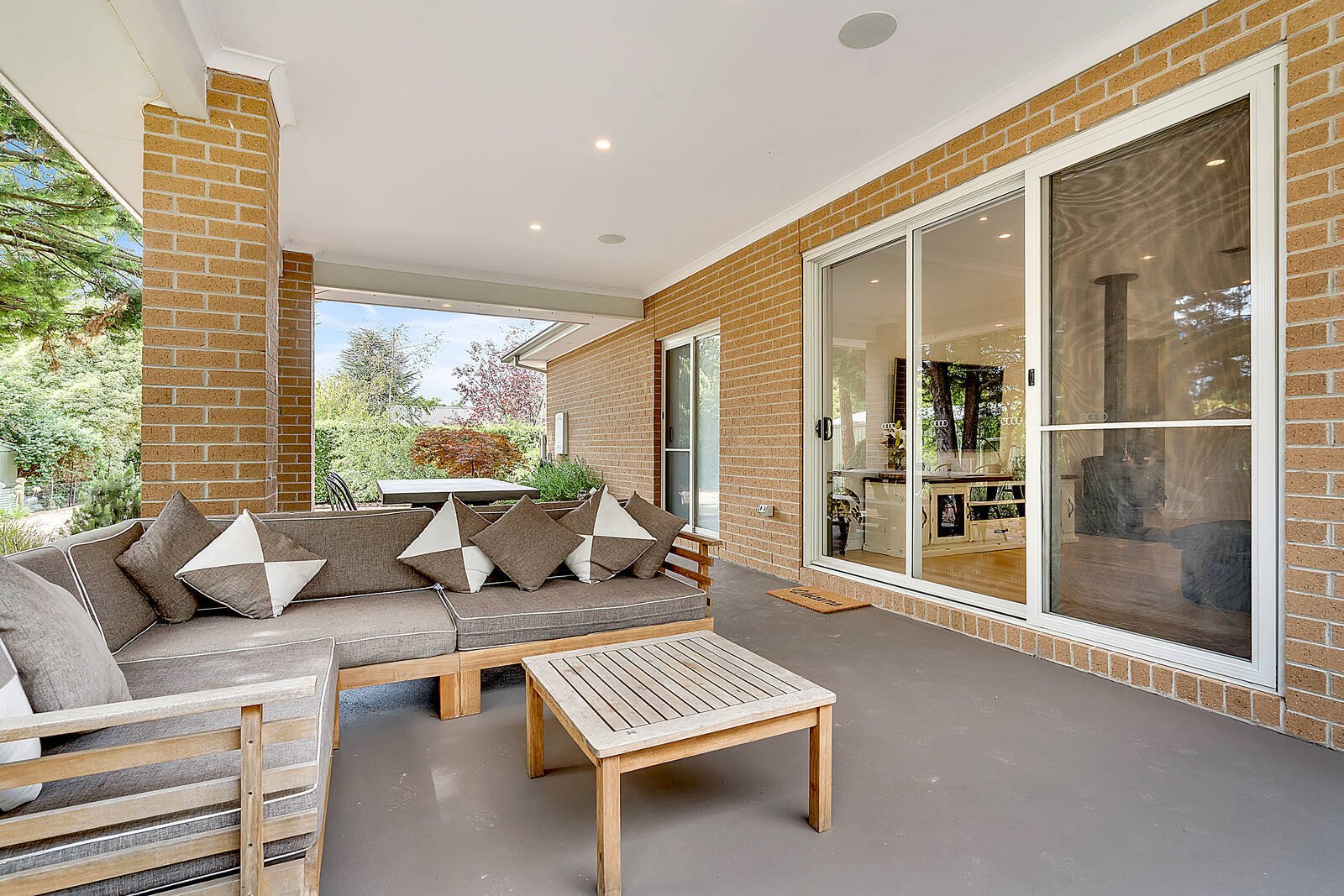 Real Estate and Property in 3B Ormerod Court, Gisborne, VIC