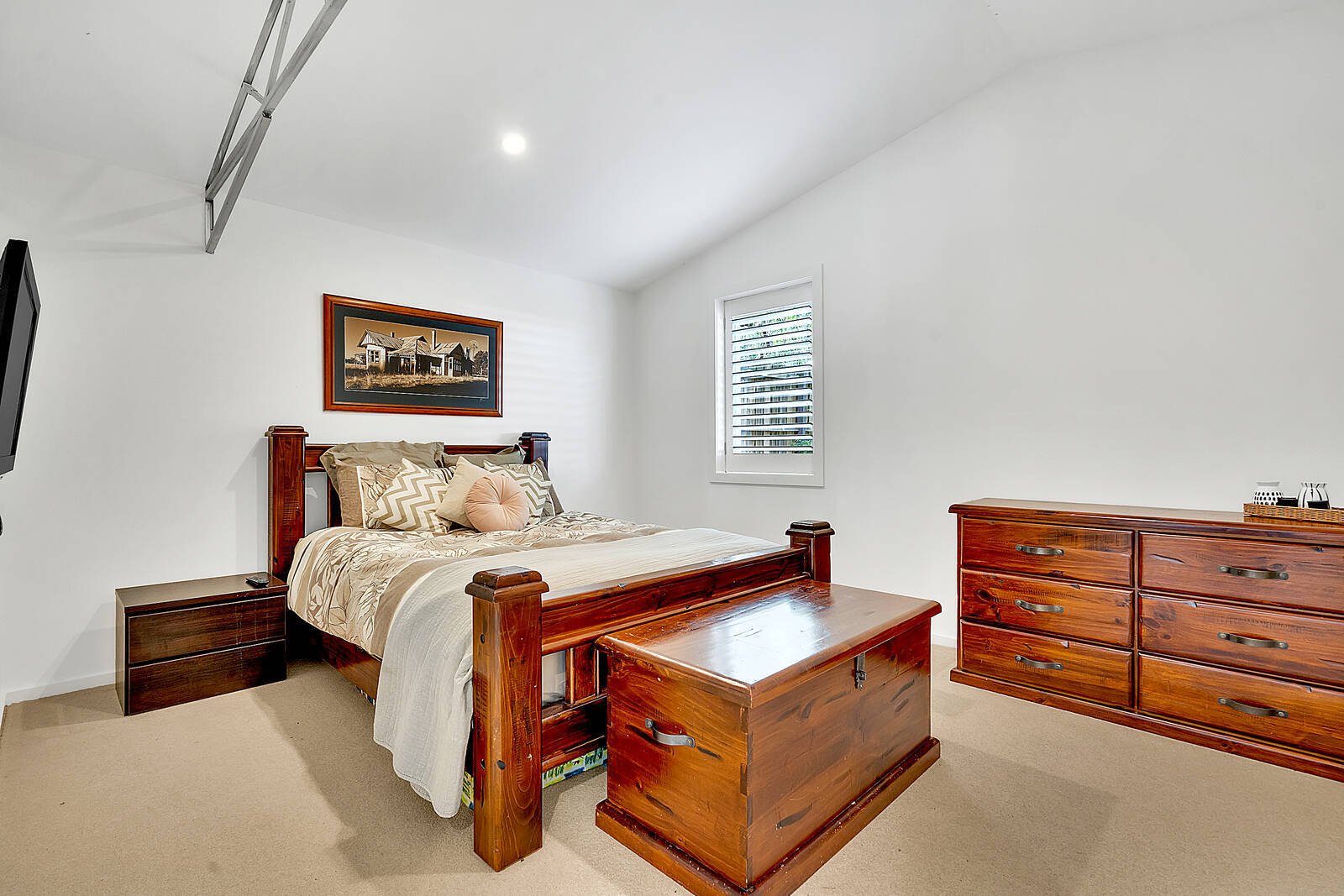 Real Estate and Property in 3B Ormerod Court, Gisborne, VIC