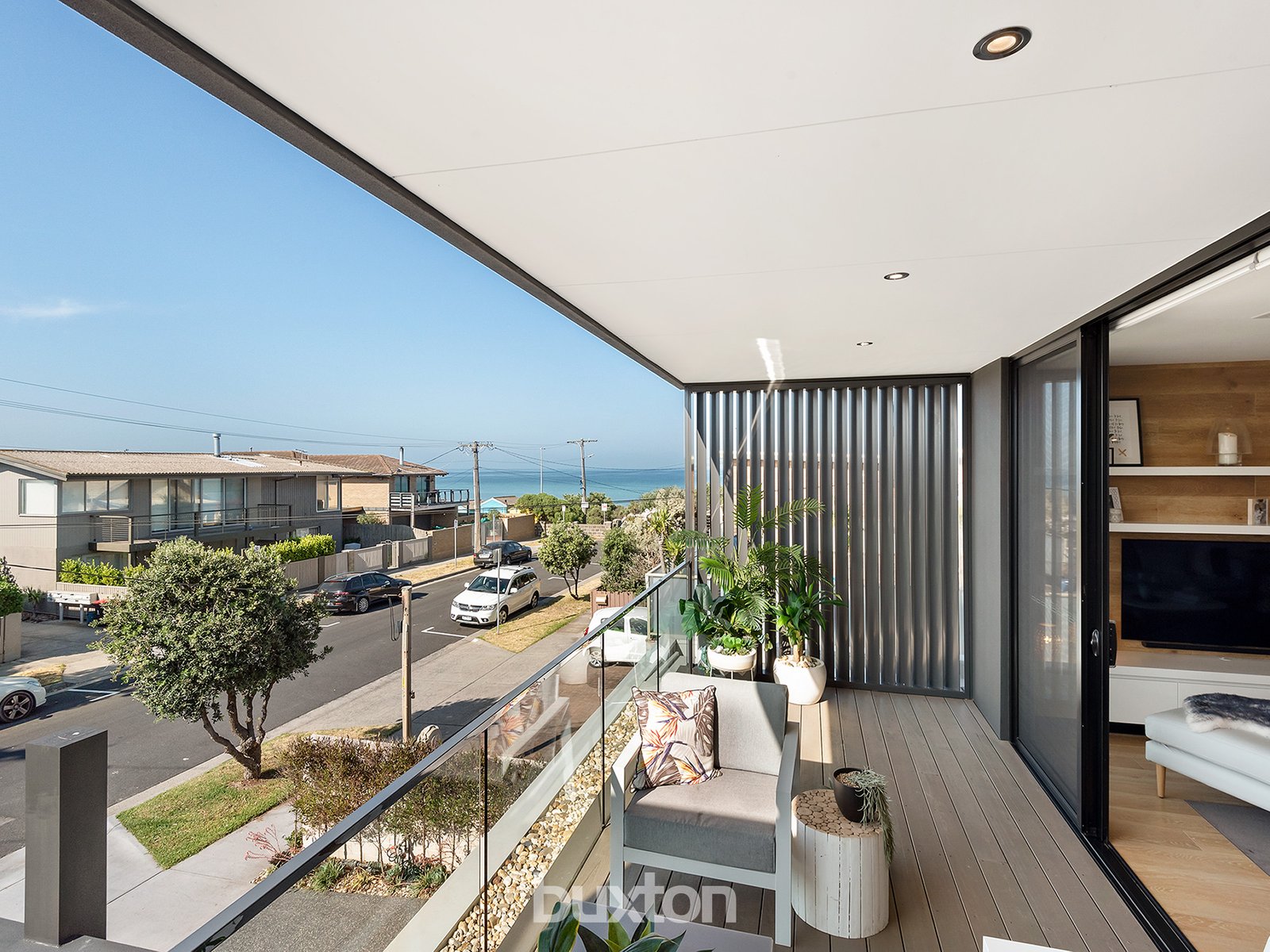 Gallery: 3B Roycroft Avenue