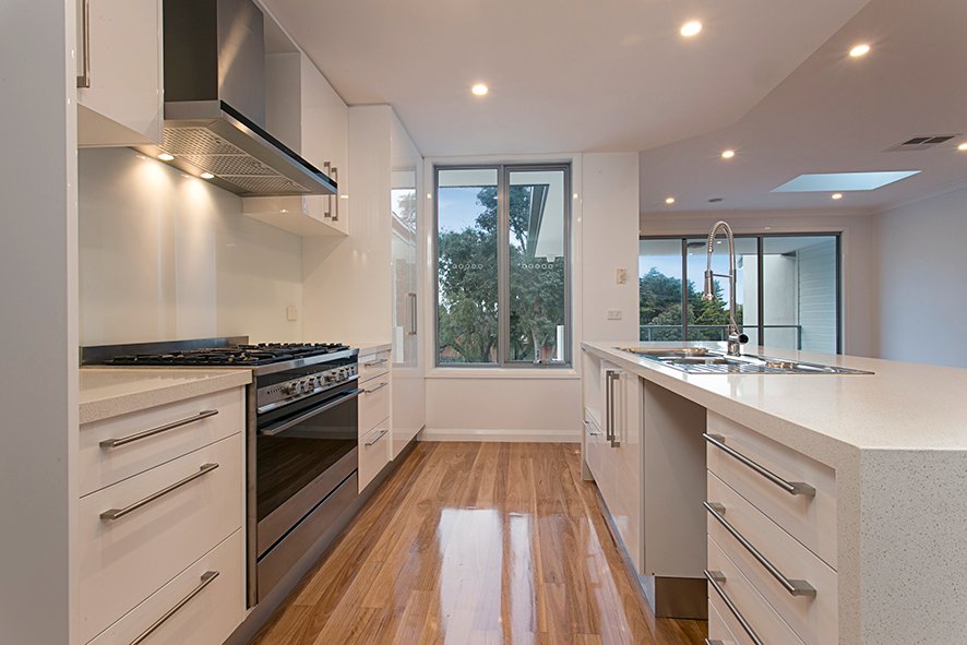 Gallery: 3b Sandalong Court